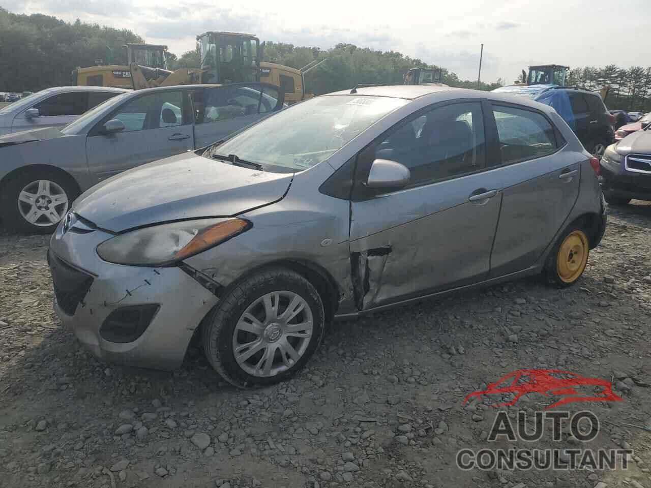 MAZDA 2 2014 - JM1DE1KZ5E0183858
