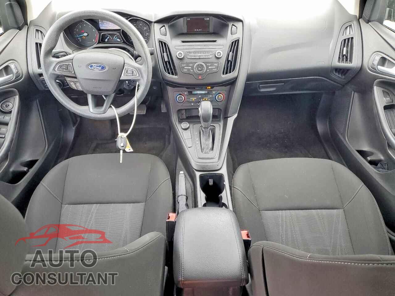 FORD FOCUS 2017 - 1FADP3FE9HL314439
