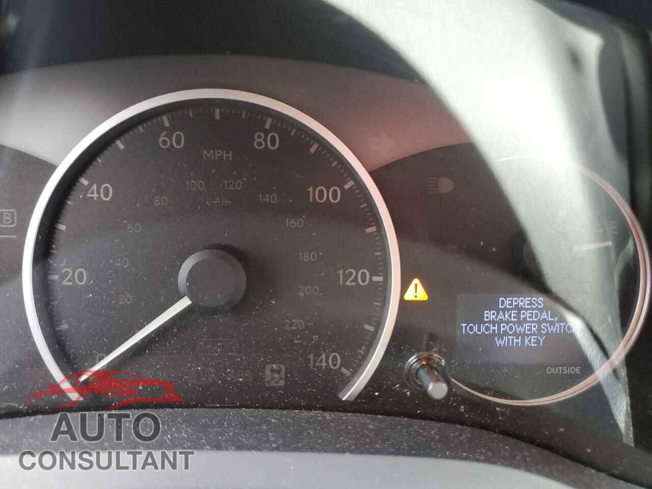 LEXUS CT 200 2013 - JTHKD5BH6D2158445
