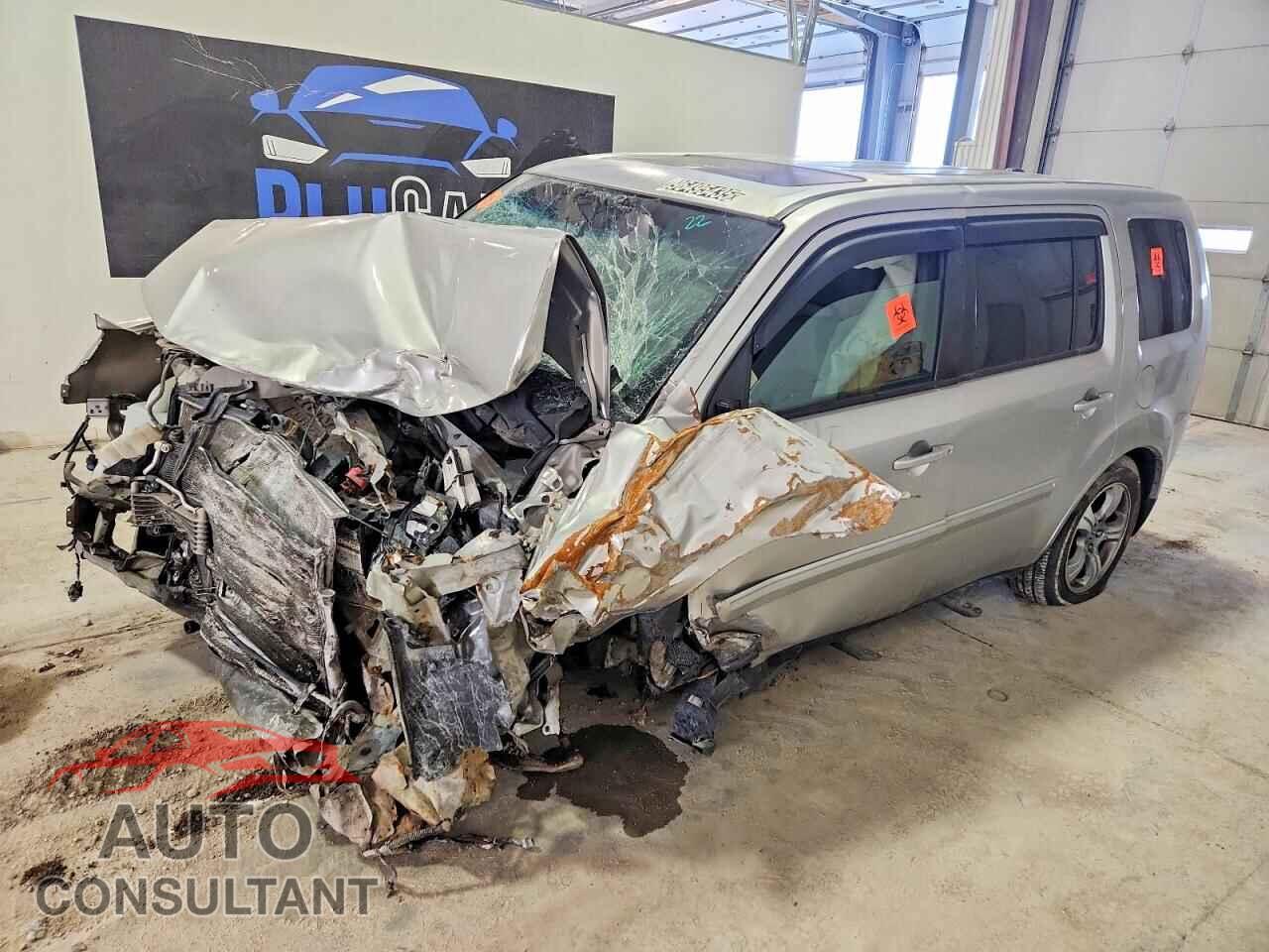 HONDA PILOT 2013 - 5FNYF4H57DB063175