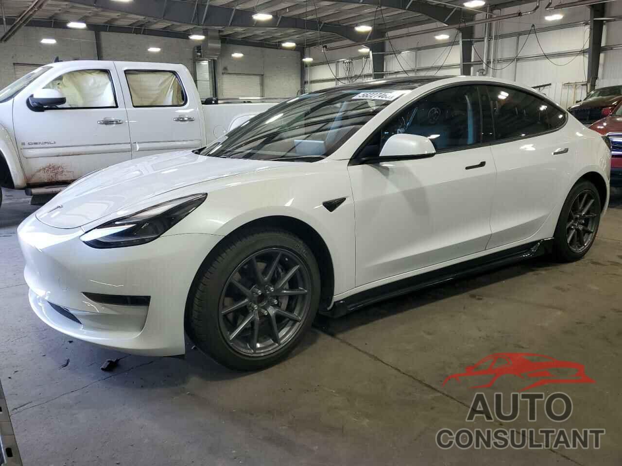 TESLA MODEL 3 2021 - 5YJ3E1EAXMF991558