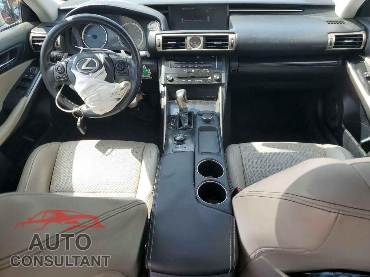 LEXUS IS 2014 - JTHBF1D29E5036139