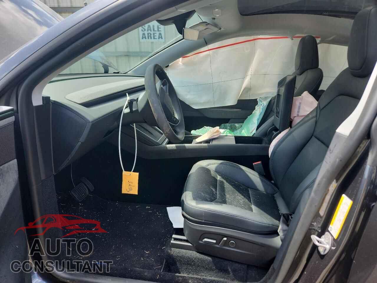 TESLA MODEL Y 2026 - 7SAYGDEDXTA609183