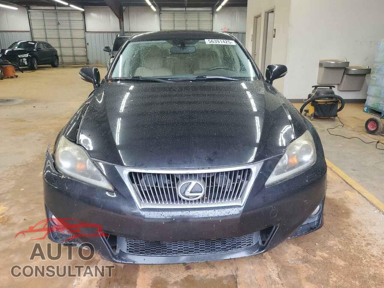 LEXUS IS 2012 - JTHCE5C23C5002713