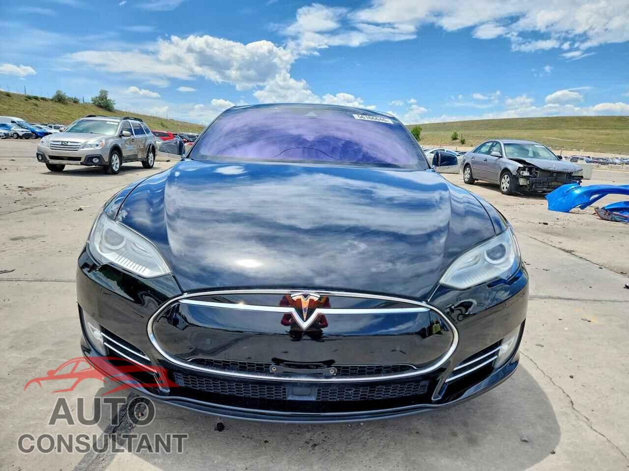 TESLA MODEL S 2014 - 5YJSA1H27EFP68178