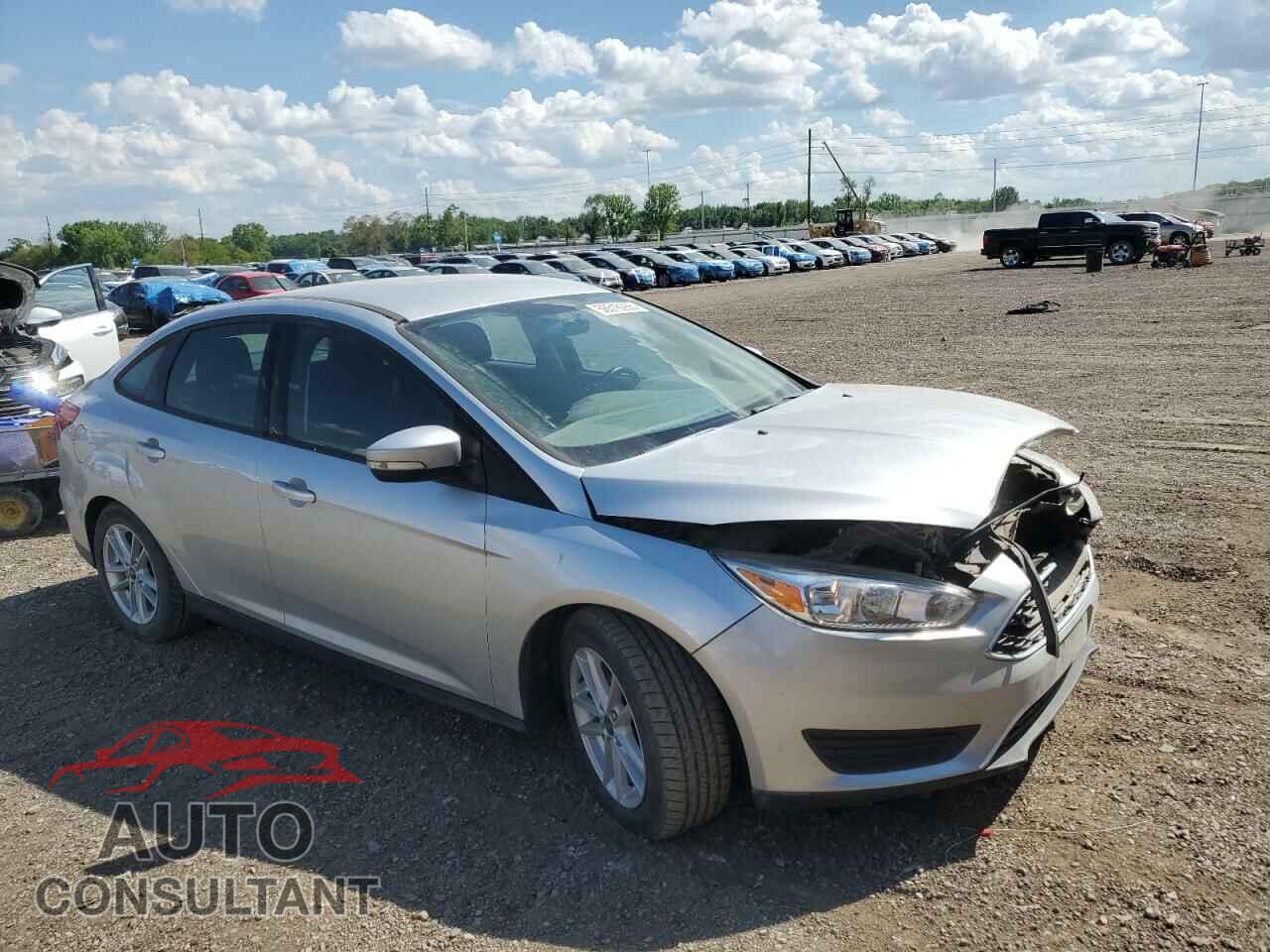 FORD FOCUS 2017 - 1FADP3F24HL308294