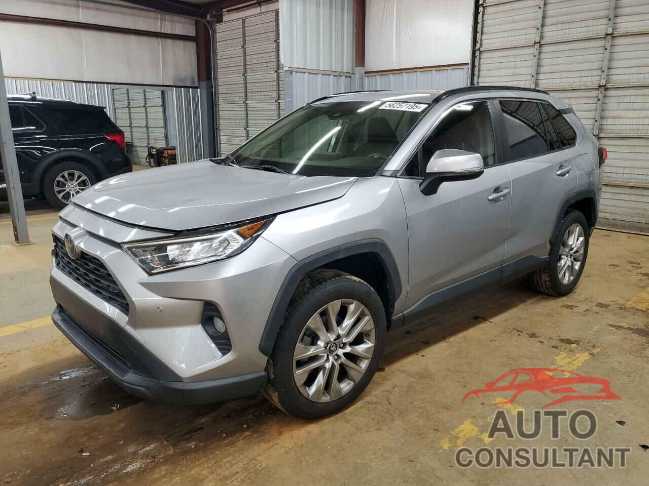 TOYOTA RAV4 2019 - JTMA1RFV1KD023856