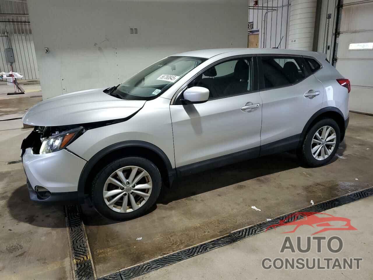 NISSAN ROGUE 2017 - JN1BJ1CR4HW117193