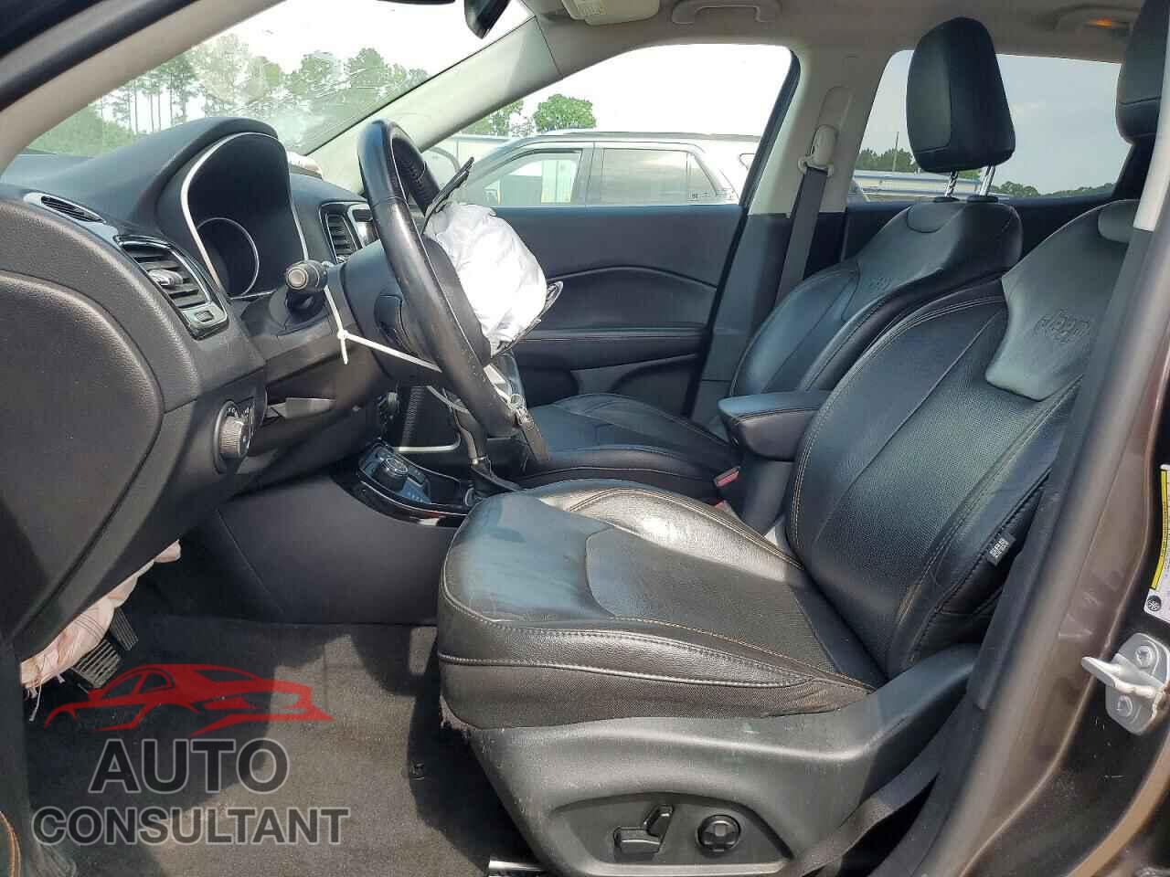JEEP COMPASS 2018 - 3C4NJDCB2JT283061