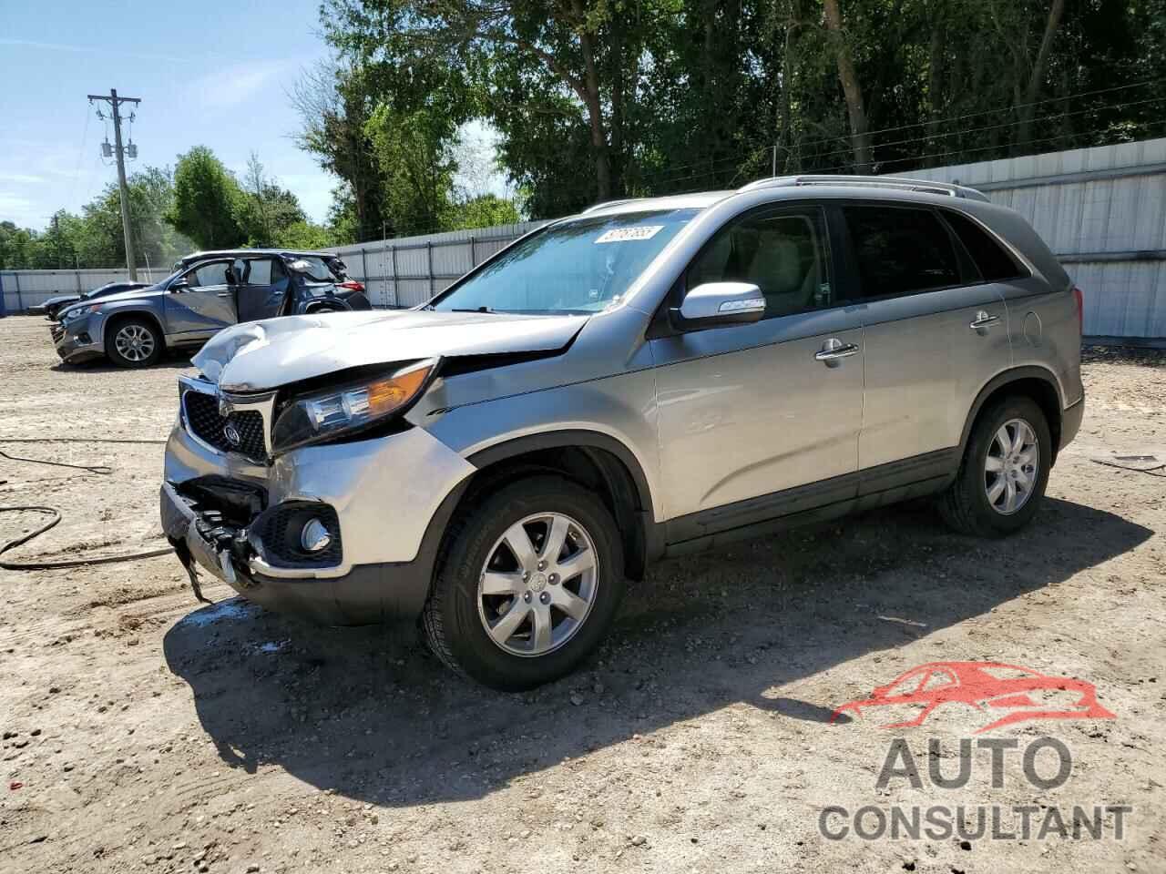 KIA SORENTO 2013 - 5XYKT3A61DG372659
