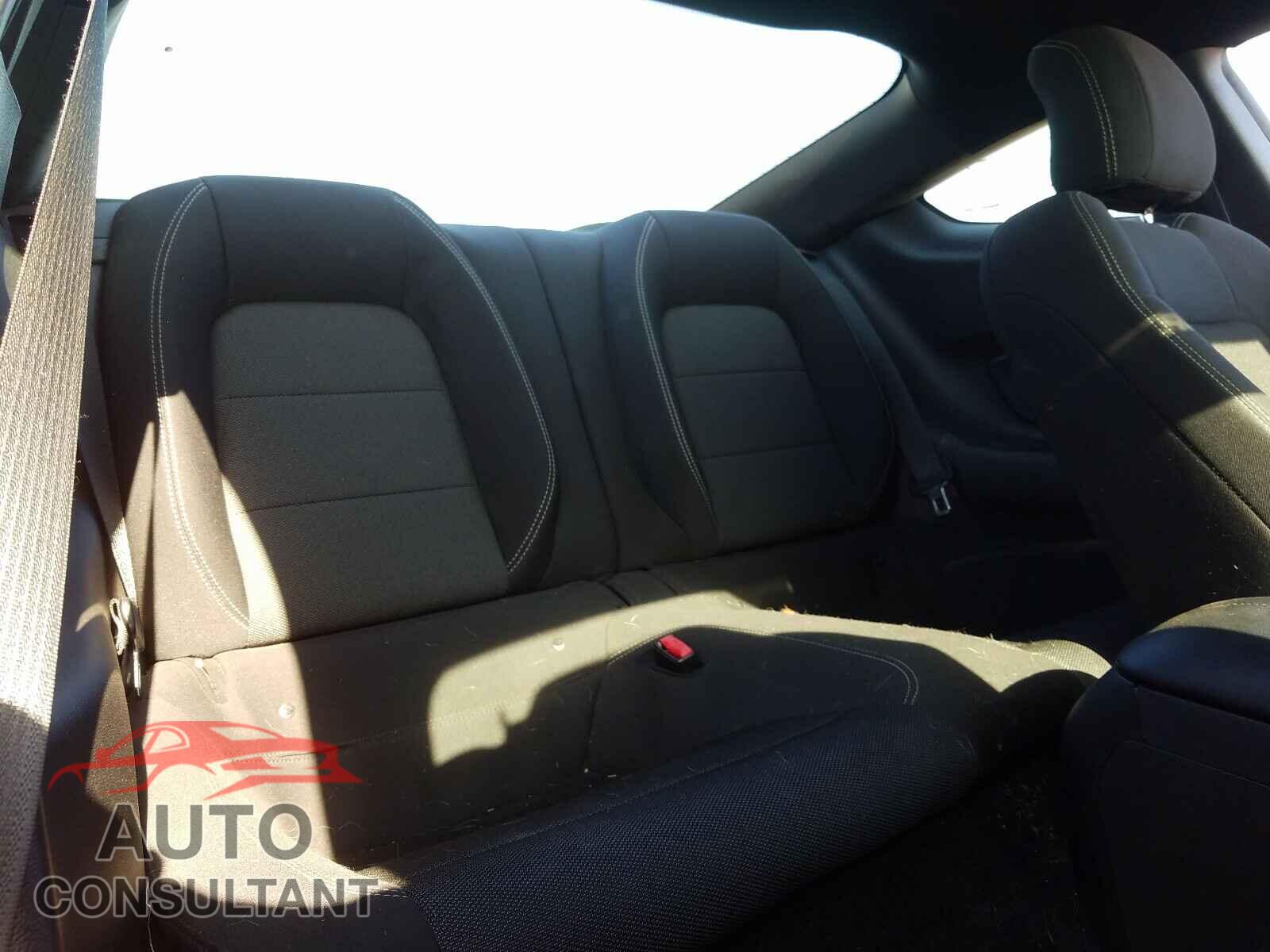 FORD MUSTANG 2017 - 1FA6P8AM7H5267193