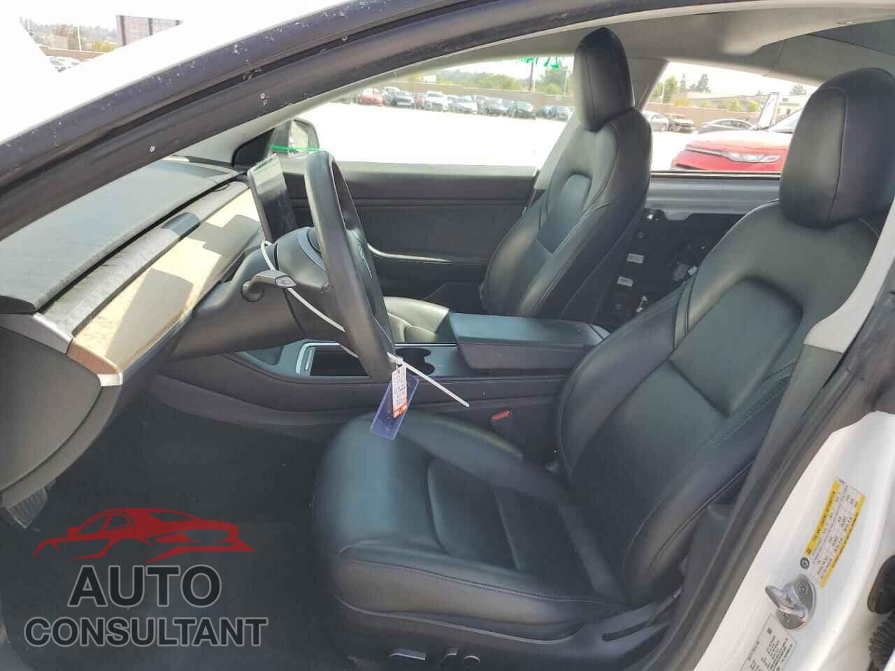 TESLA MODEL 3 2021 - 5YJ3E1EB3MF937981