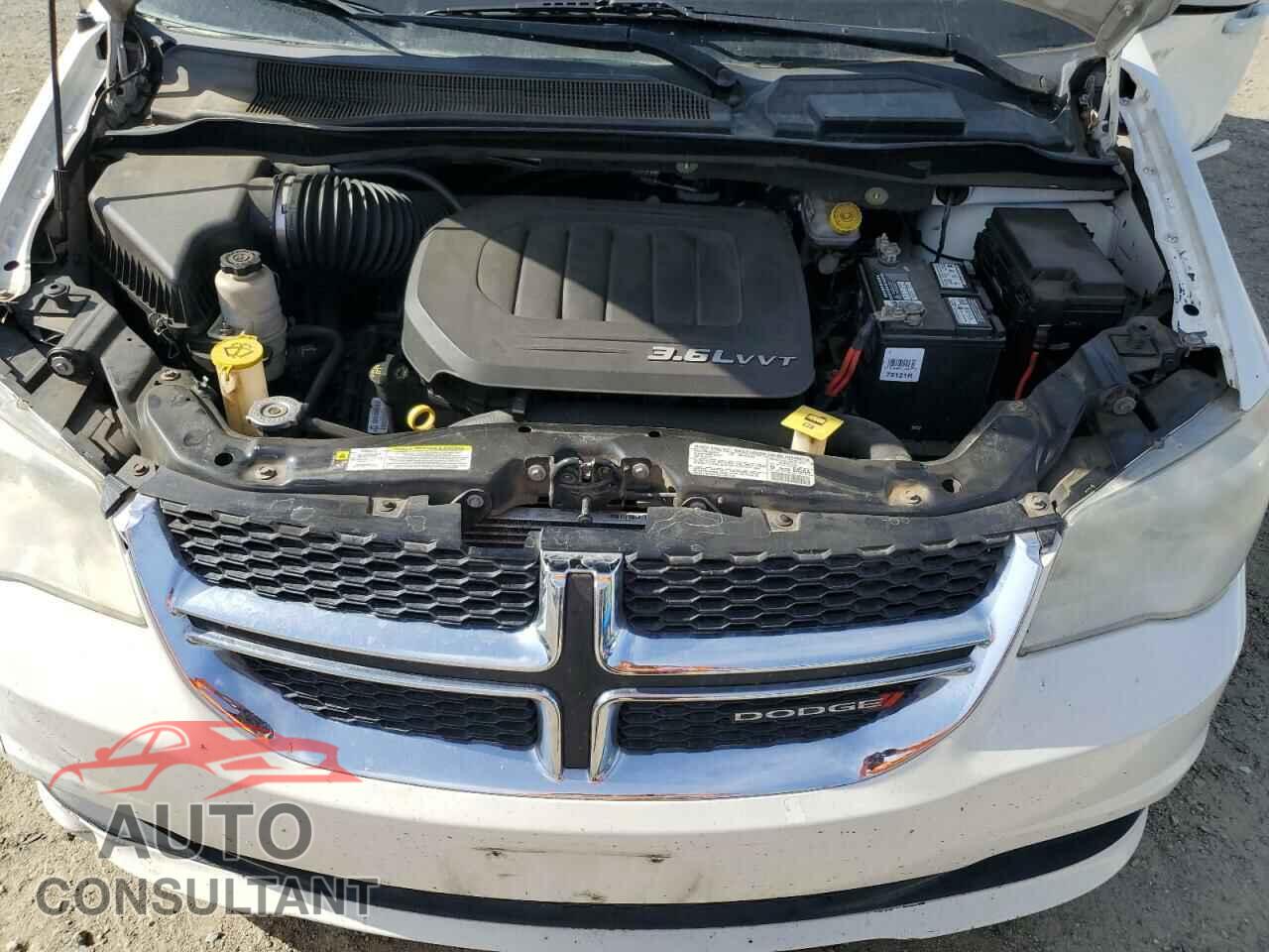 DODGE CARAVAN 2013 - 2C4RDGCG0DR520451