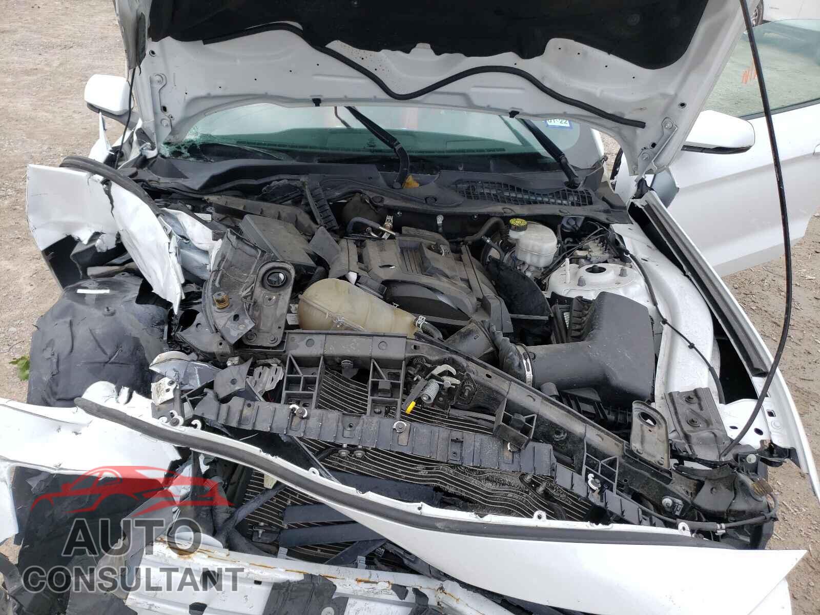 FORD MUSTANG 2018 - 1FA6P8TH1J5167158
