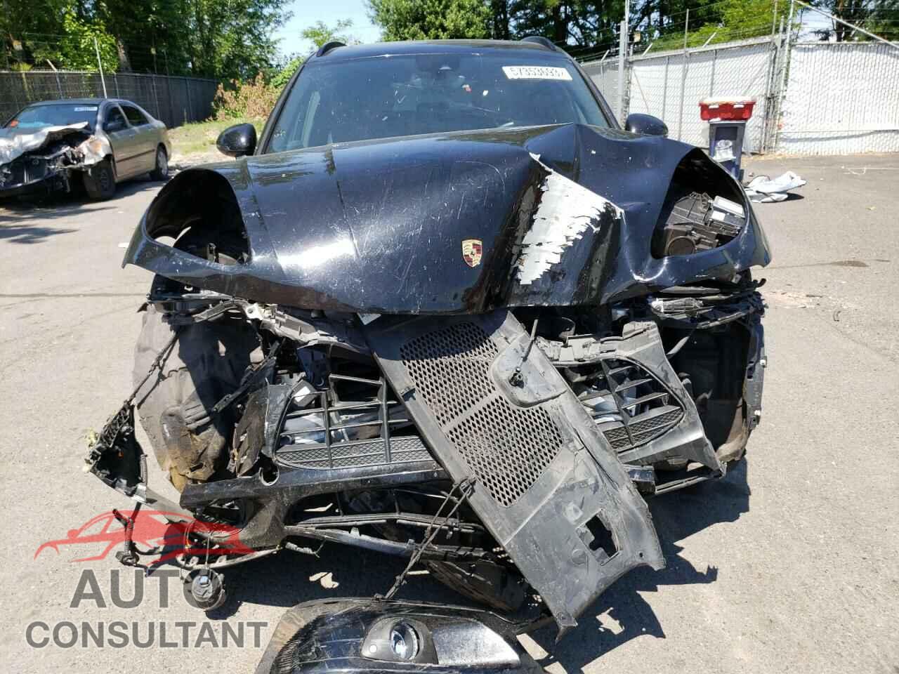 PORSCHE MACAN 2018 - WP1AA2A54JLB10880