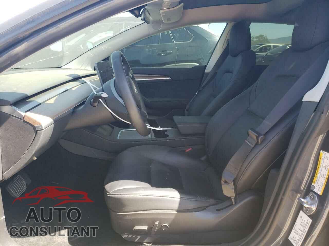 TESLA MODEL 3 2023 - 5YJ3E1EA5PF395567