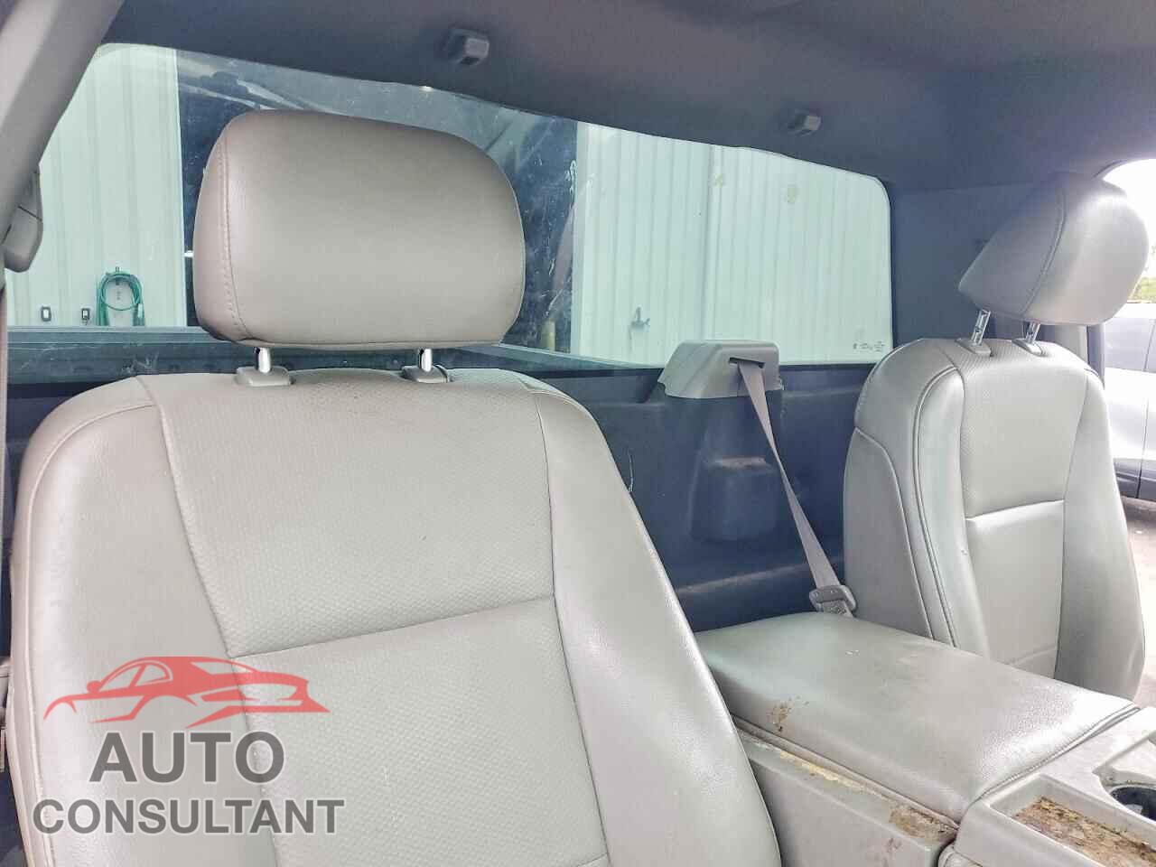 FORD F150 2017 - 1FTMF1C80HKD38585
