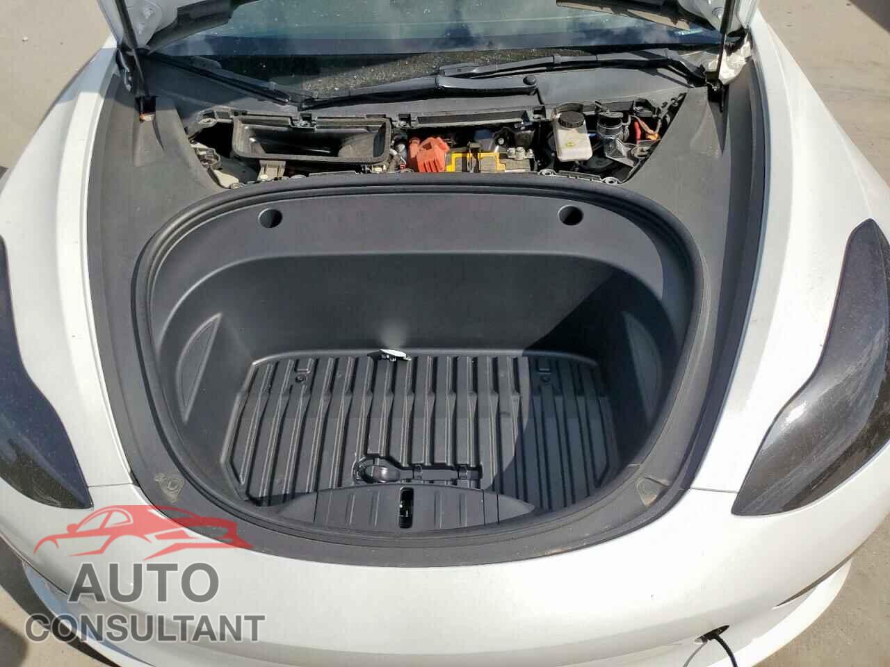 TESLA MODEL 3 2022 - 5YJ3E1EA8NF147875