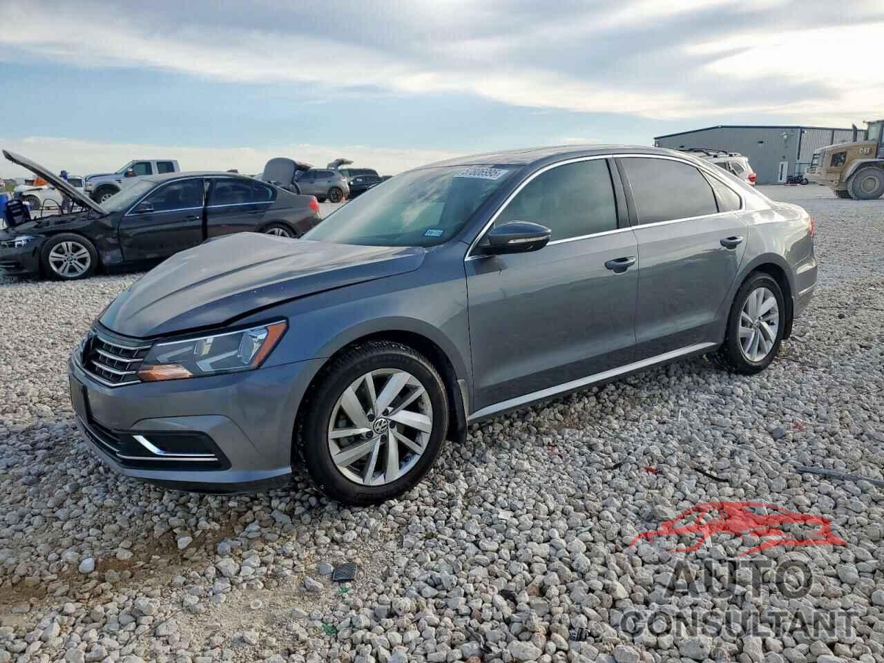 VOLKSWAGEN PASSAT 2018 - 1VWBA7A39JC018100
