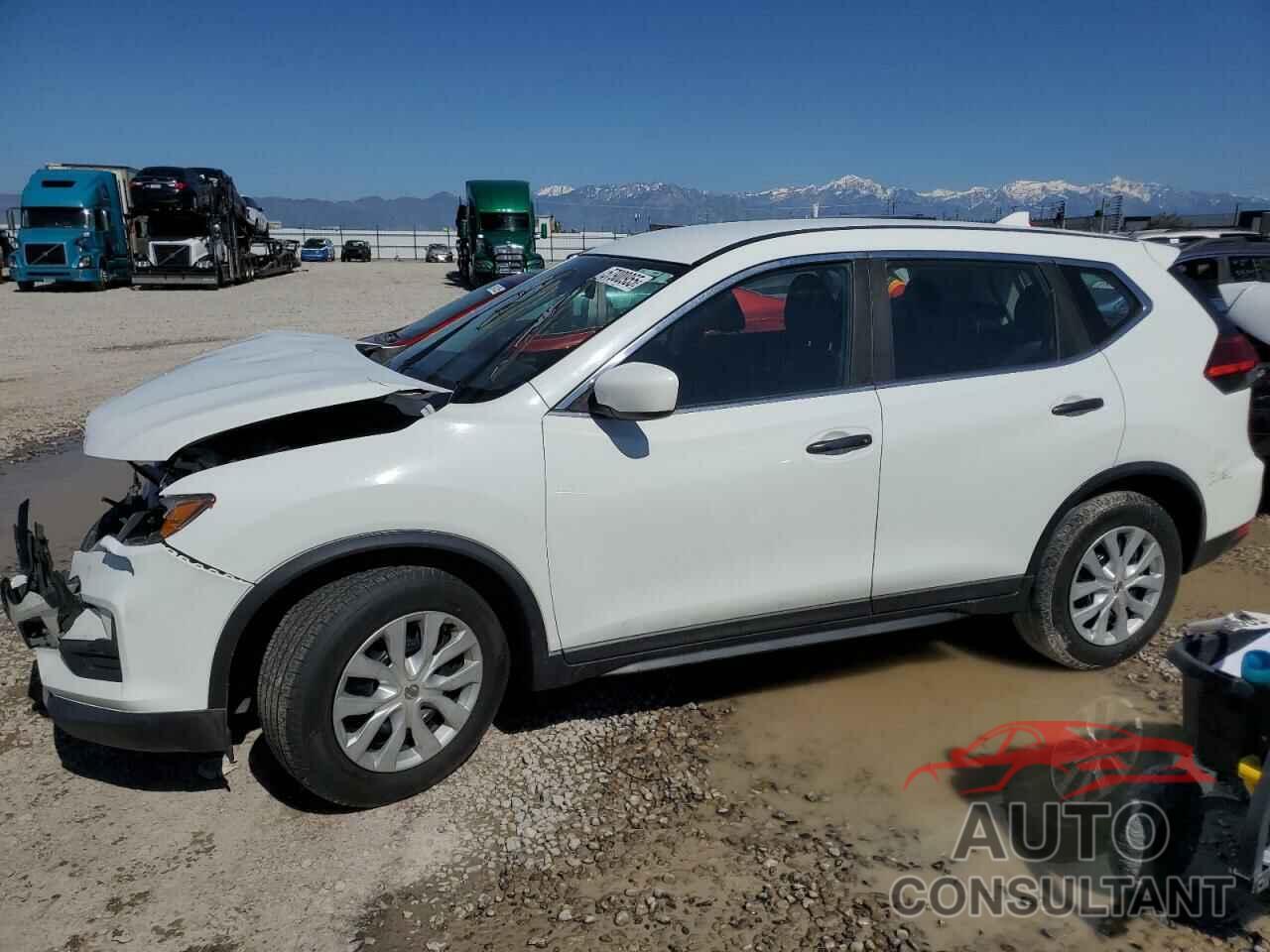NISSAN ROGUE 2017 - KNMAT2MT3HP549027