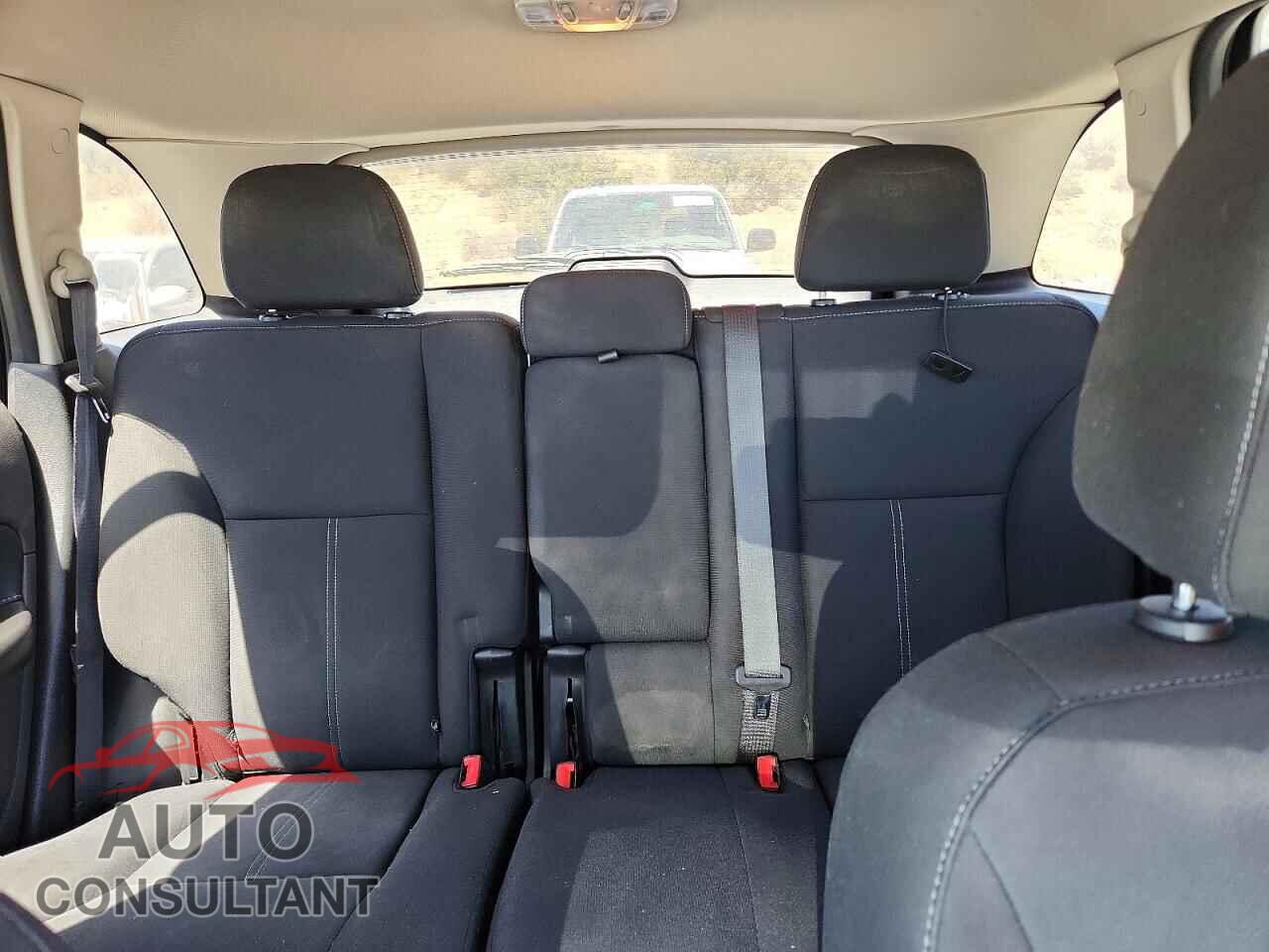 FORD EDGE 2013 - 2FMDK3GC5DBE11505