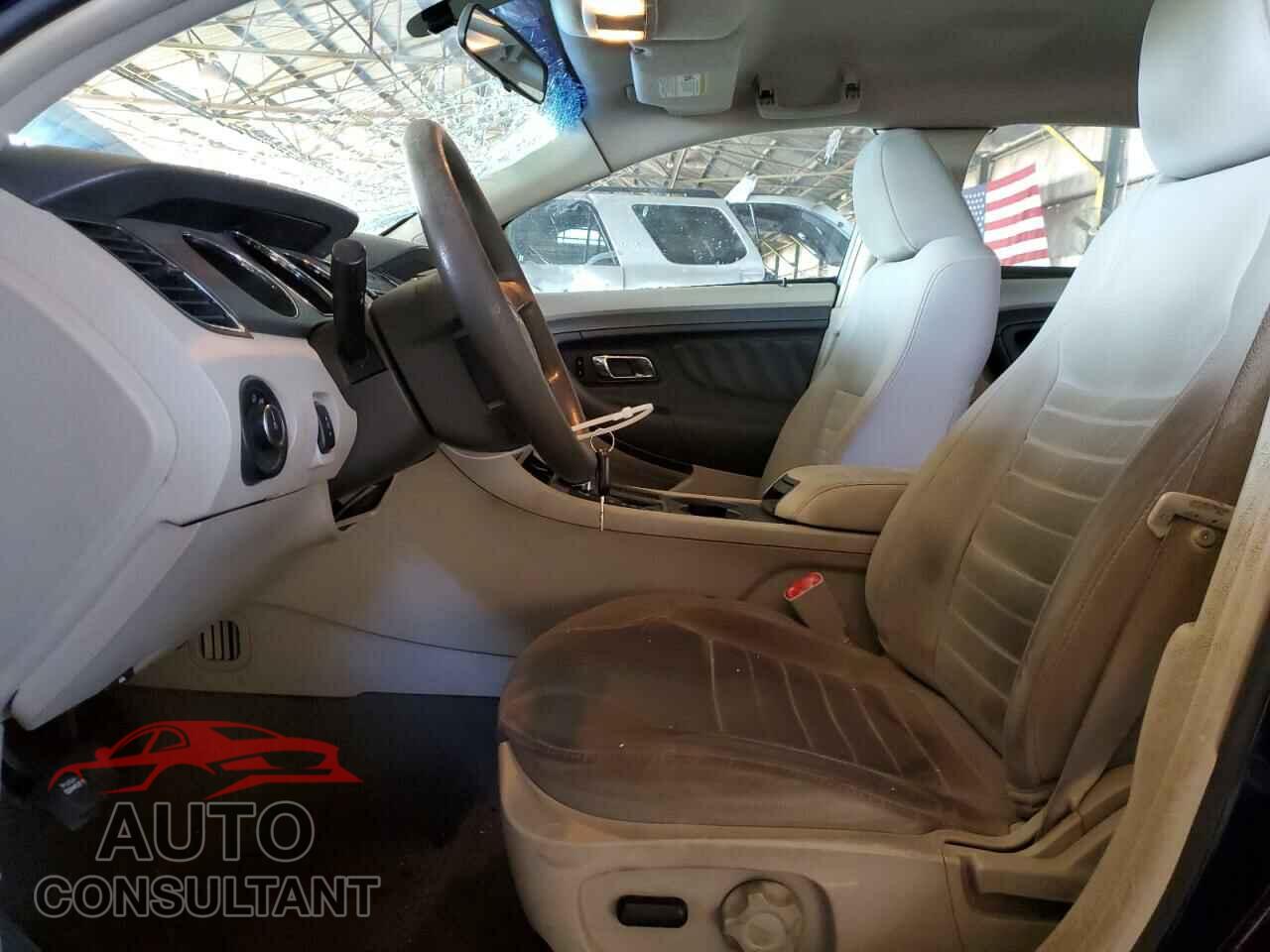 FORD TAURUS 2011 - 1FAHP2DW5BG143860