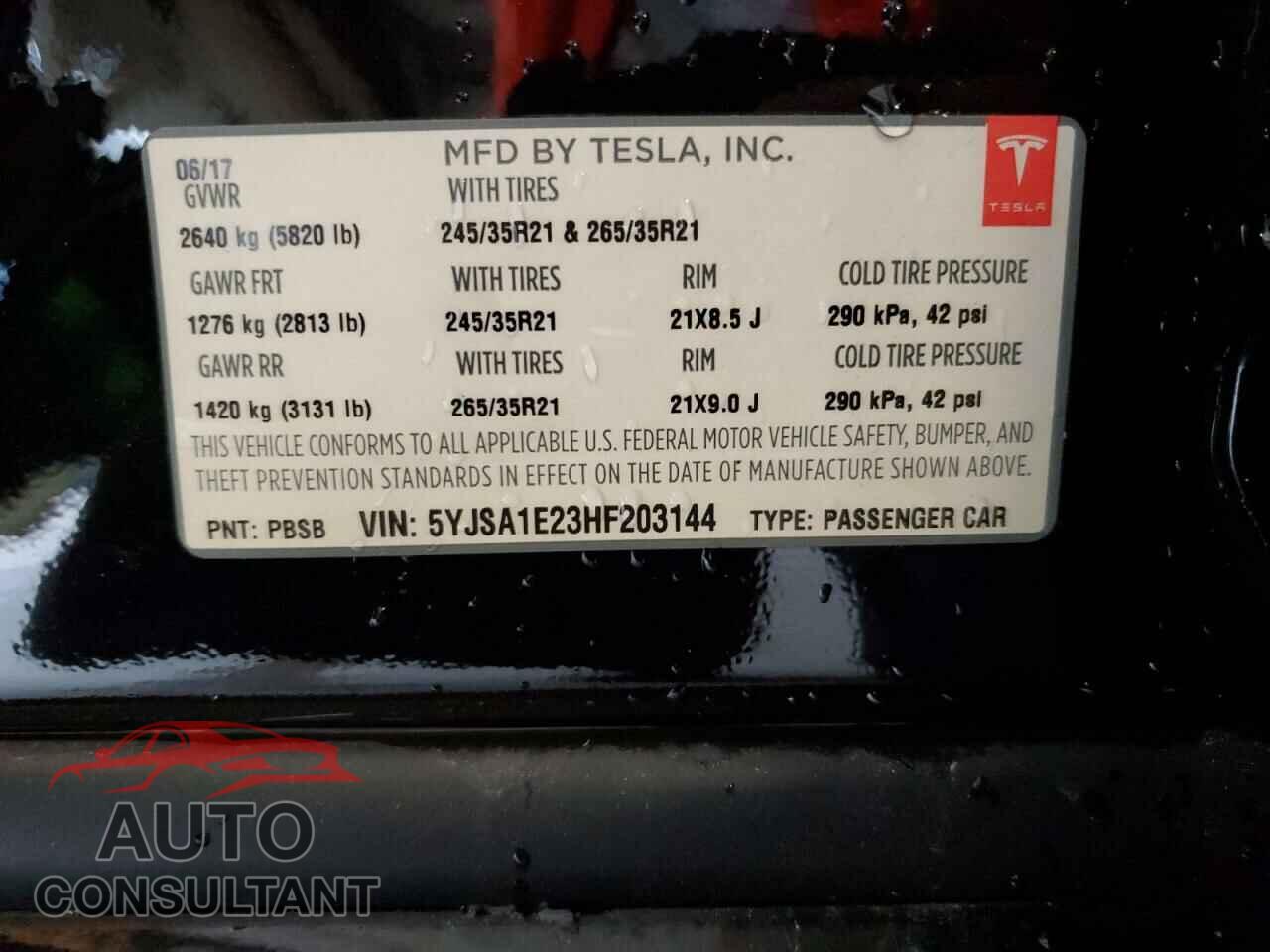 TESLA MODEL S 2017 - 5YJSA1E23HF203144