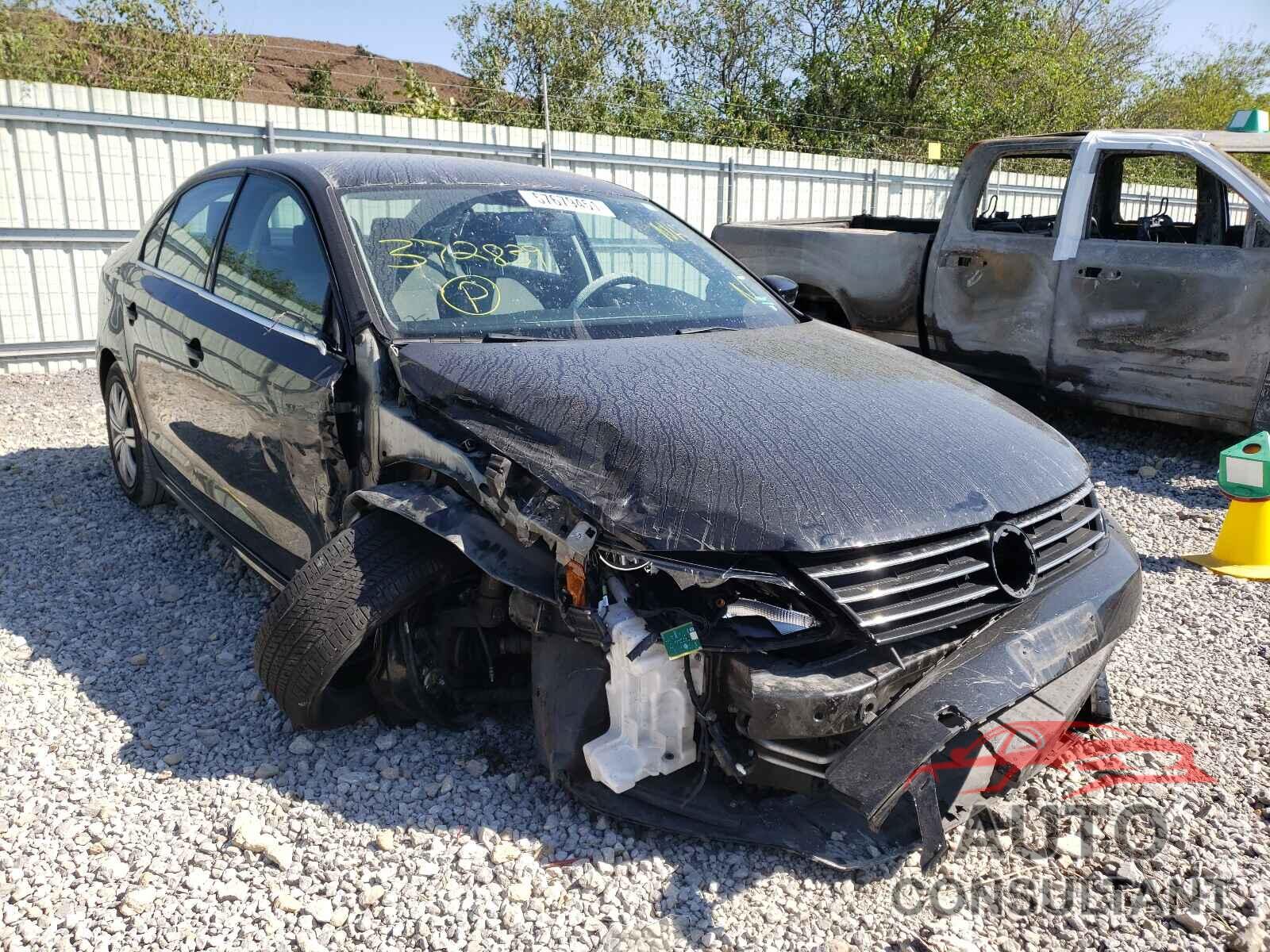 VOLKSWAGEN JETTA 2017 - 3VW2B7AJ8HM372839