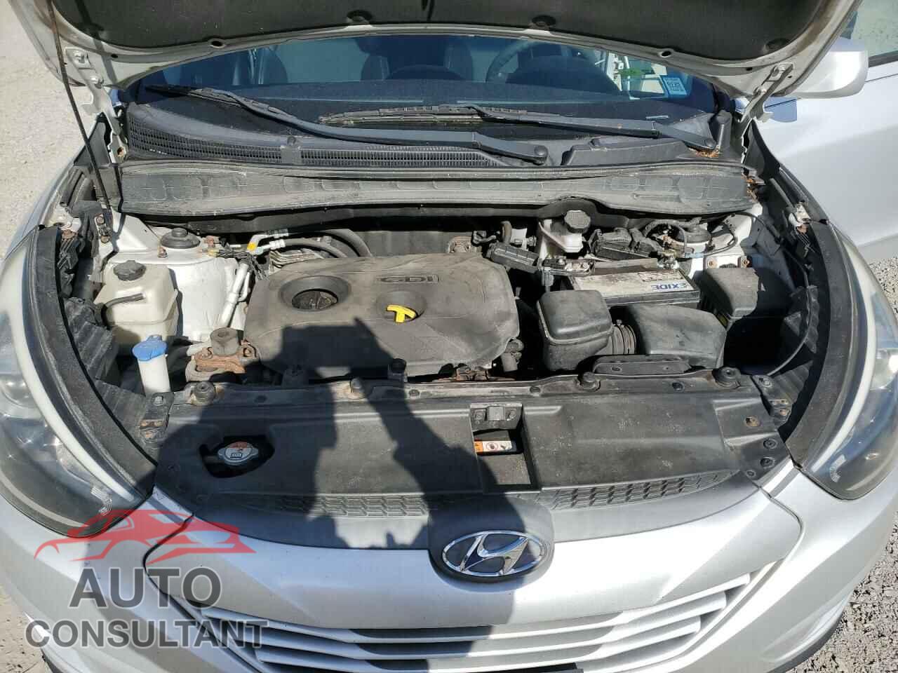 HYUNDAI TUCSON 2015 - KM8JTCAF3FU977937