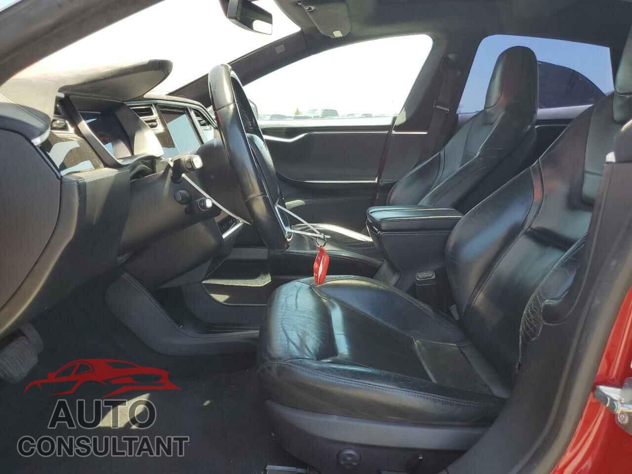 TESLA MODEL S 2015 - 5YJSA1S17FF100429