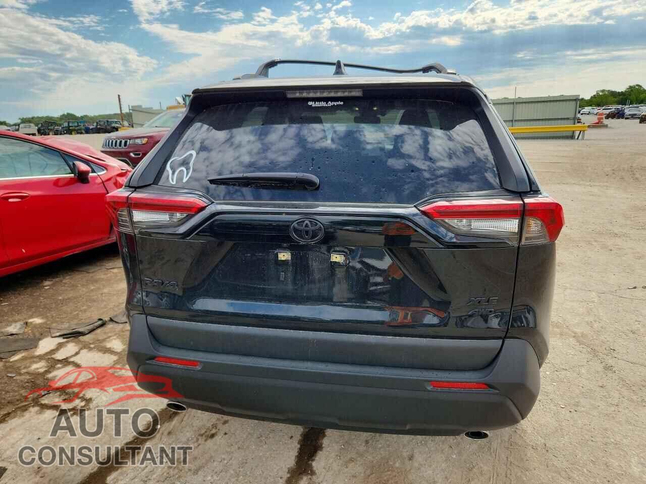 TOYOTA RAV4 2025 - JTMP1RFV8SJ044652