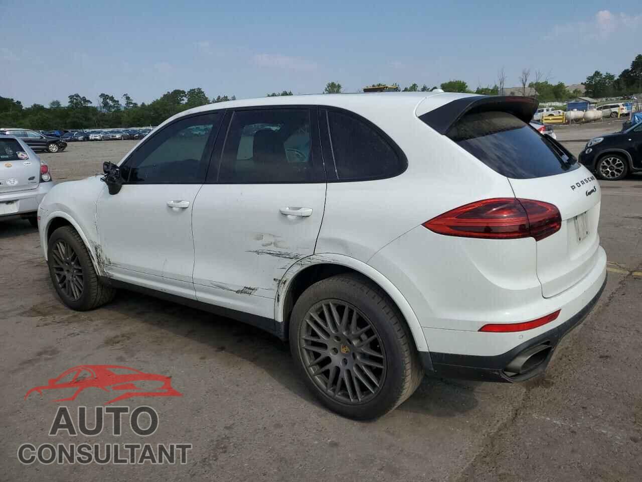 PORSCHE CAYENNE 2017 - WP1AA2A24HKA89891