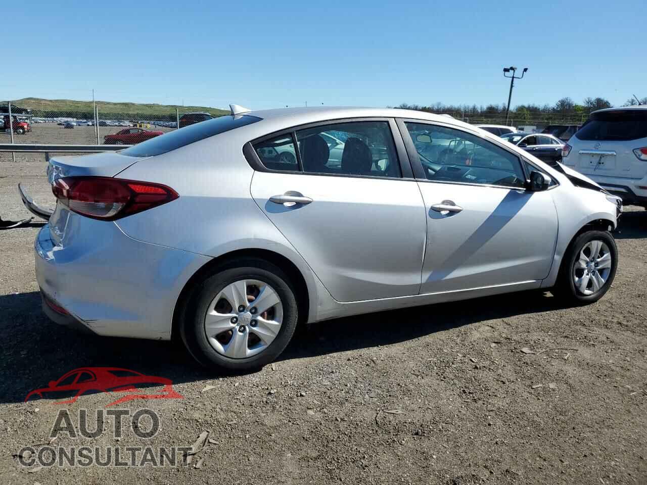 KIA FORTE 2017 - 3KPFK4A79HE031516