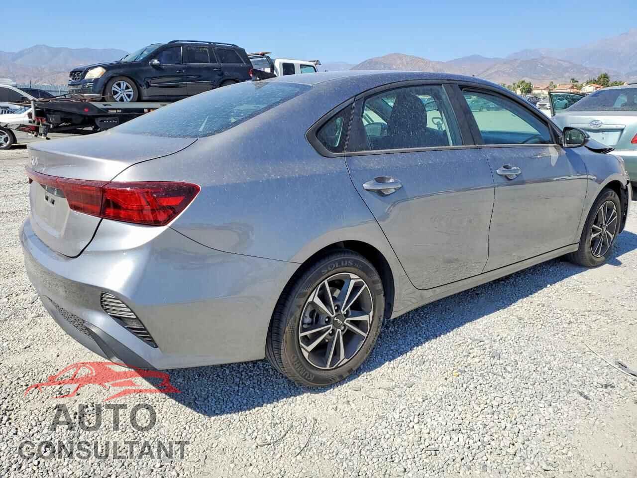 KIA FORTE LXS 2024 - 3KPF24AD8RE800983