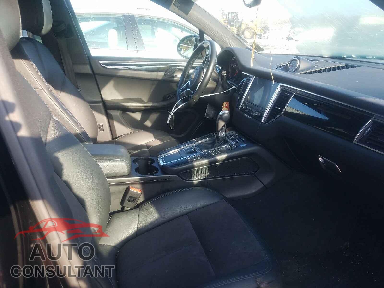PORSCHE MACAN 2017 - WP1AA2A51HLB00690