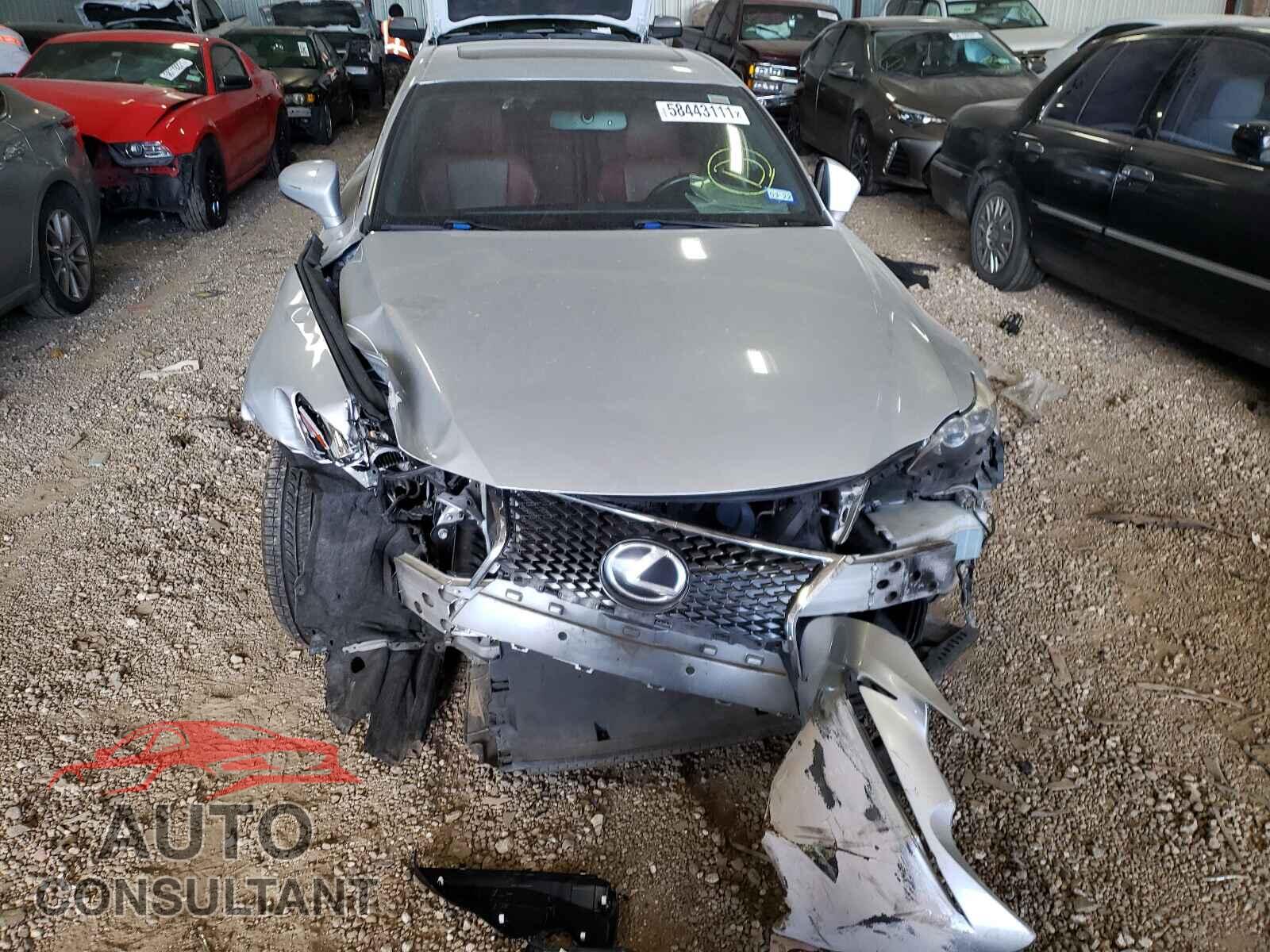 LEXUS IS 2014 - JTHBE1D21E5002540
