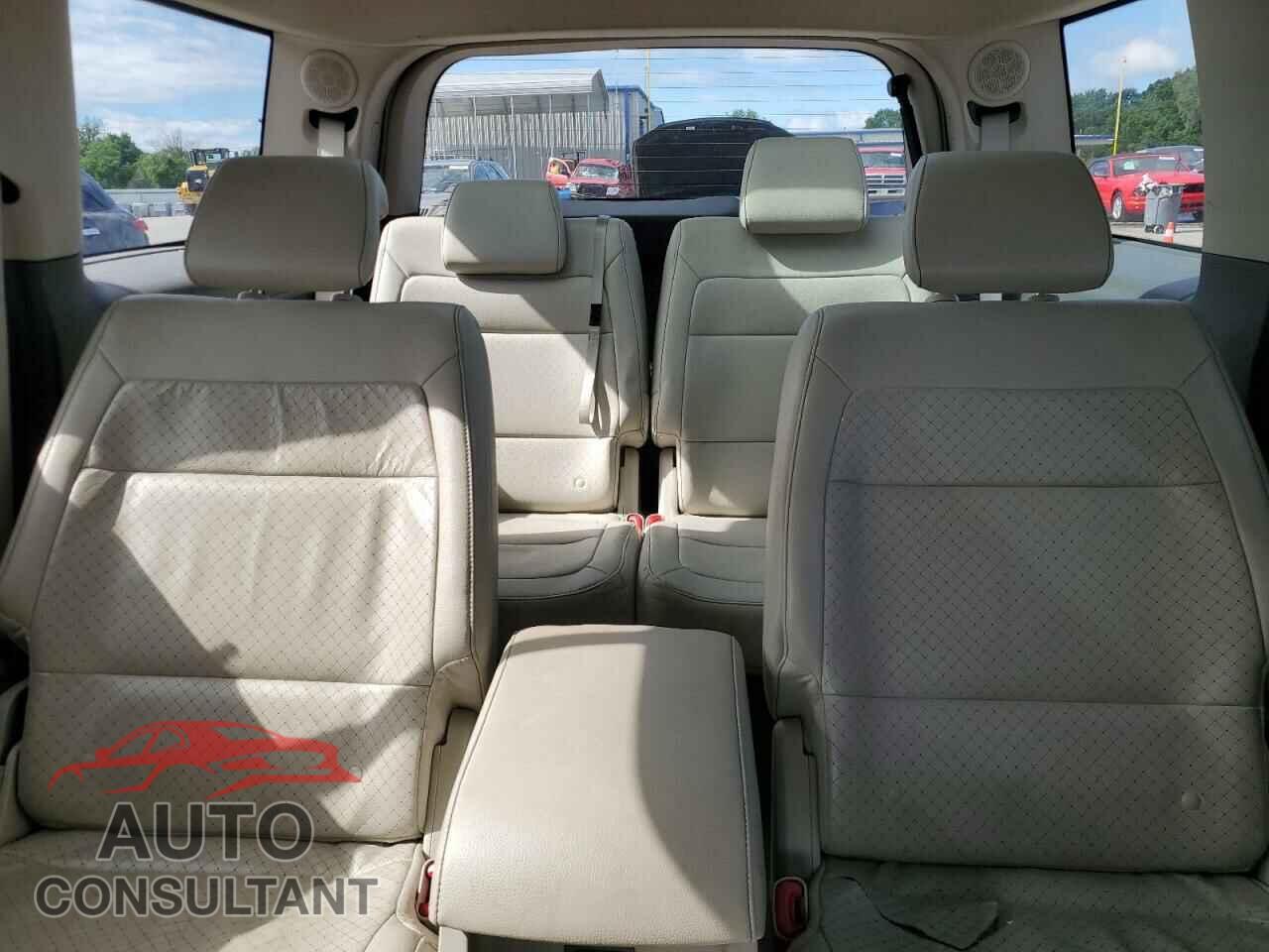 FORD FLEX 2011 - 2FMGK5DCXBBD12866