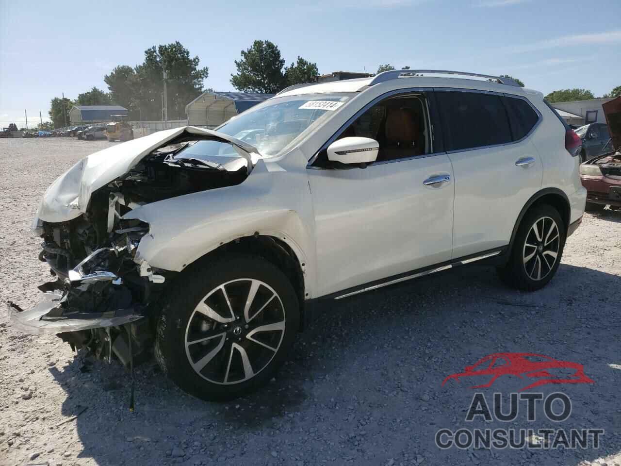 NISSAN ROGUE 2018 - JN8AT2MT1JW470469