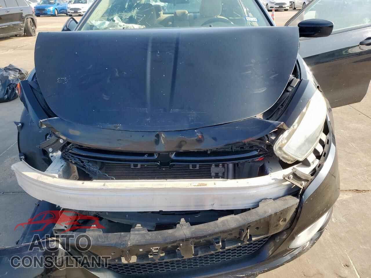 DODGE DART 2015 - 1C3CDFBB3FD221956