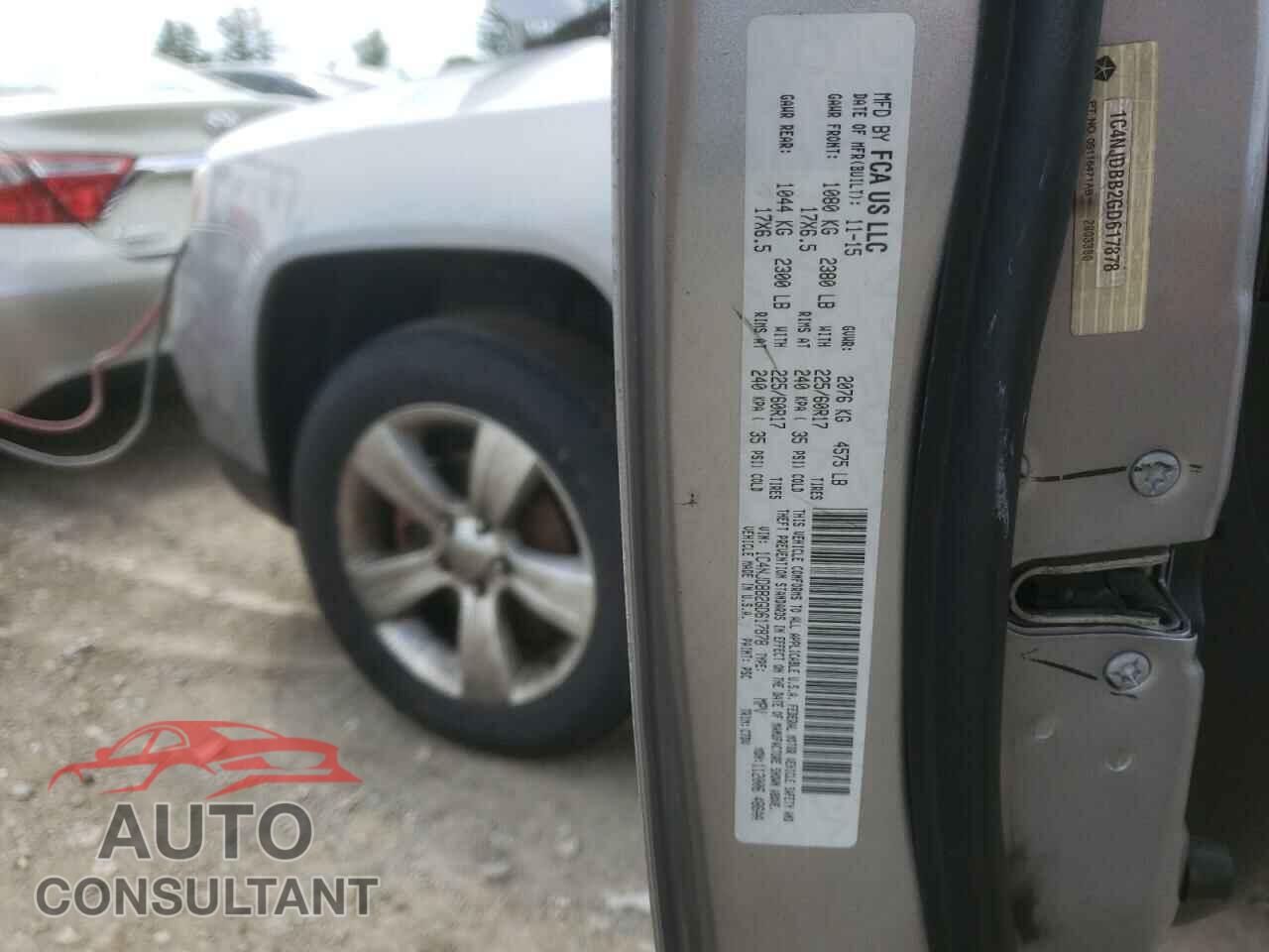 JEEP COMPASS 2016 - 1C4NJDBB2GD617878
