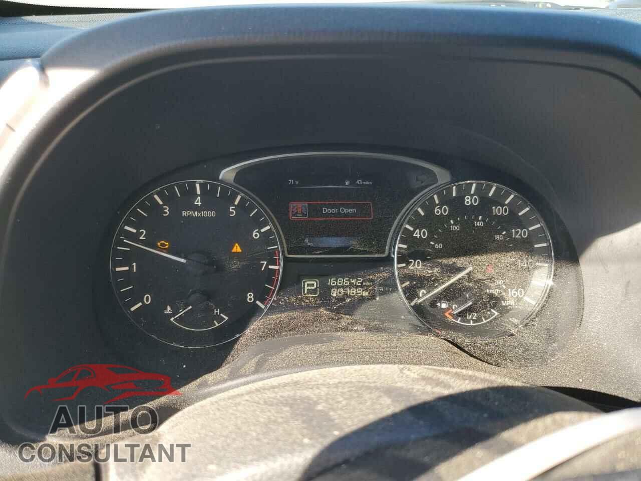 NISSAN PATHFINDER 2015 - 5N1AR2MN9FC657359
