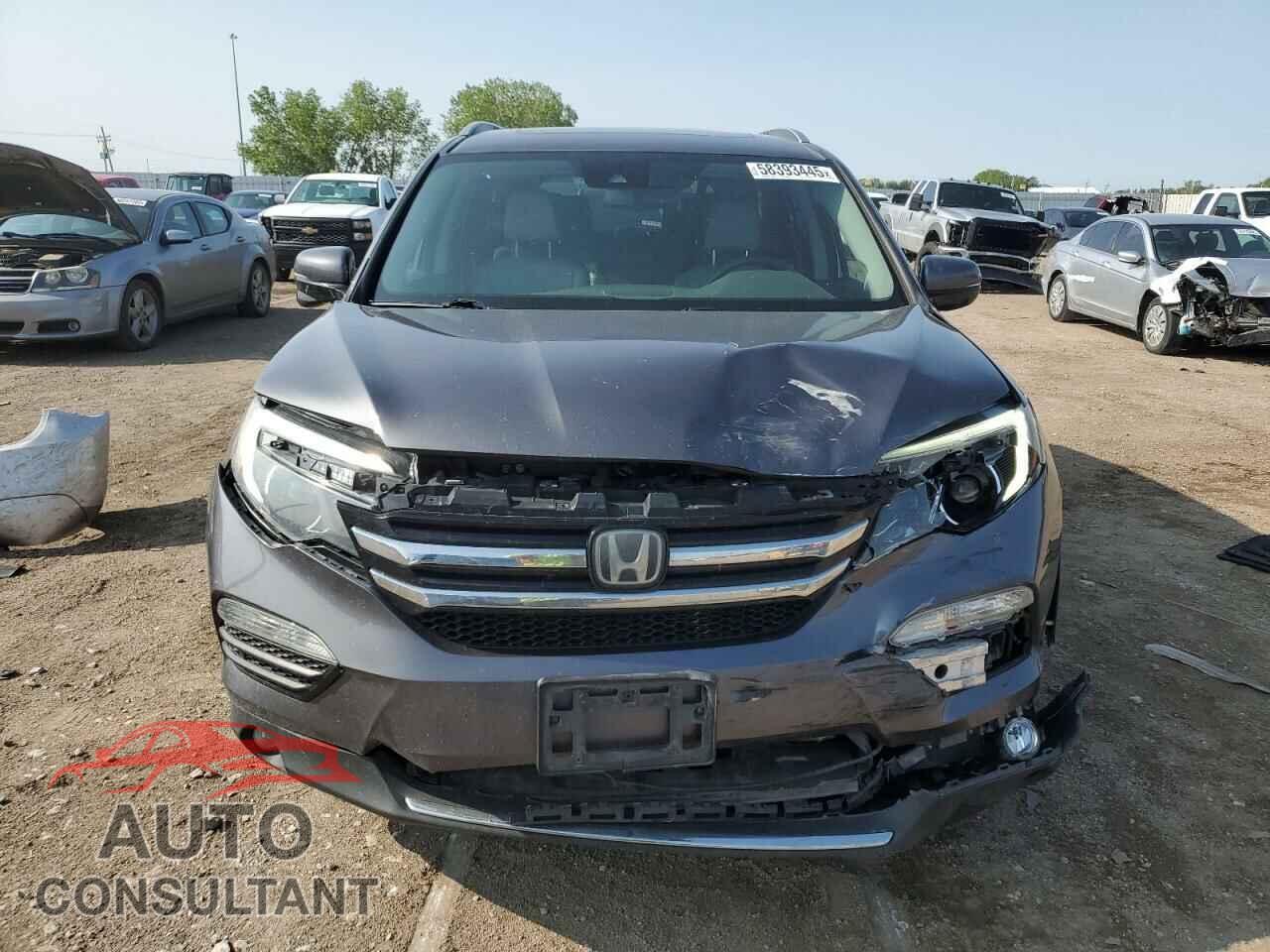HONDA PILOT 2017 - 5FNYF6H95HB076897