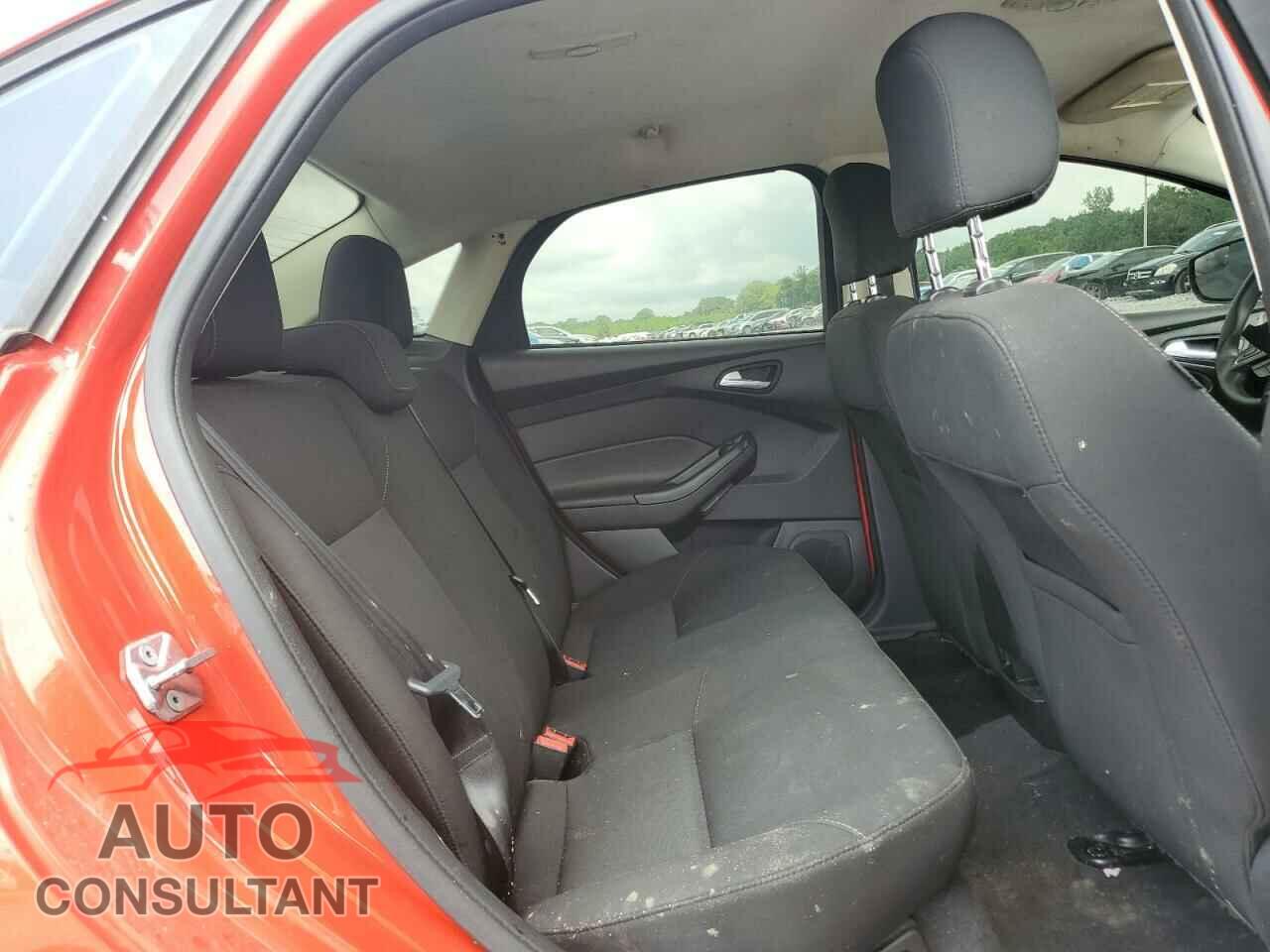 FORD FOCUS 2016 - 1FADP3F28GL342818
