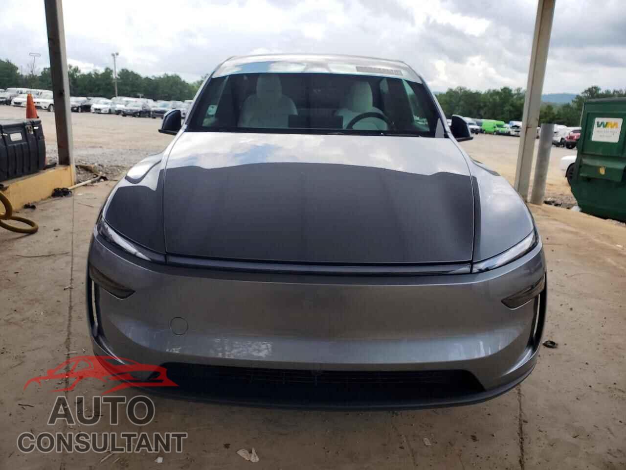 TESLA MODEL Y 2026 - 7SAYGDEE2TA696943