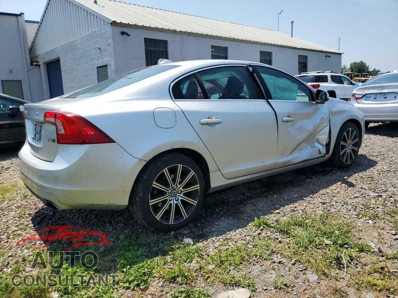 VOLVO S60 2018 - LYV402TK6JB174430