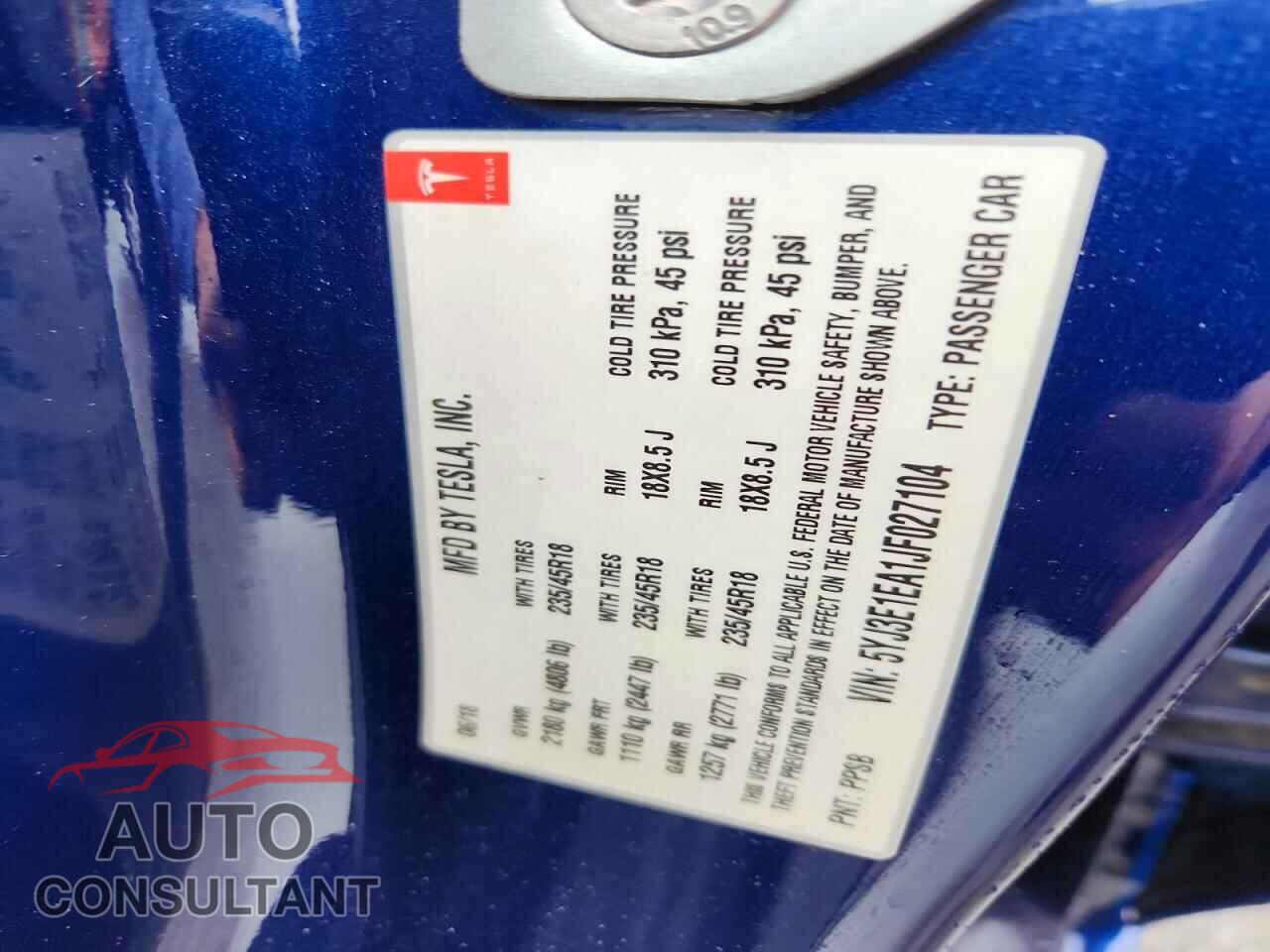 TESLA MODEL 3 2018 - 5YJ3E1EA1JF027104