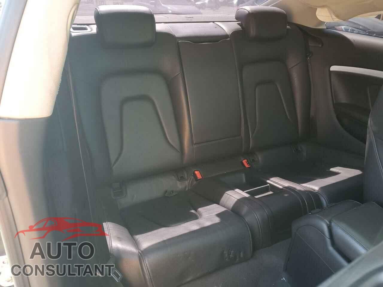 AUDI A5 2011 - WAULFAFR6BA034722