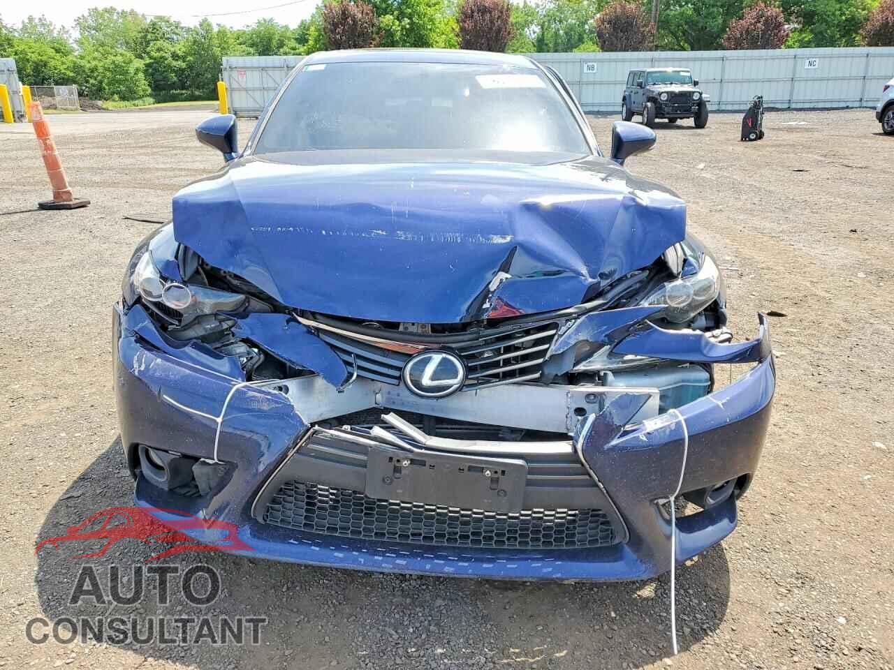 LEXUS IS 2014 - JTHCF1D26E5004219