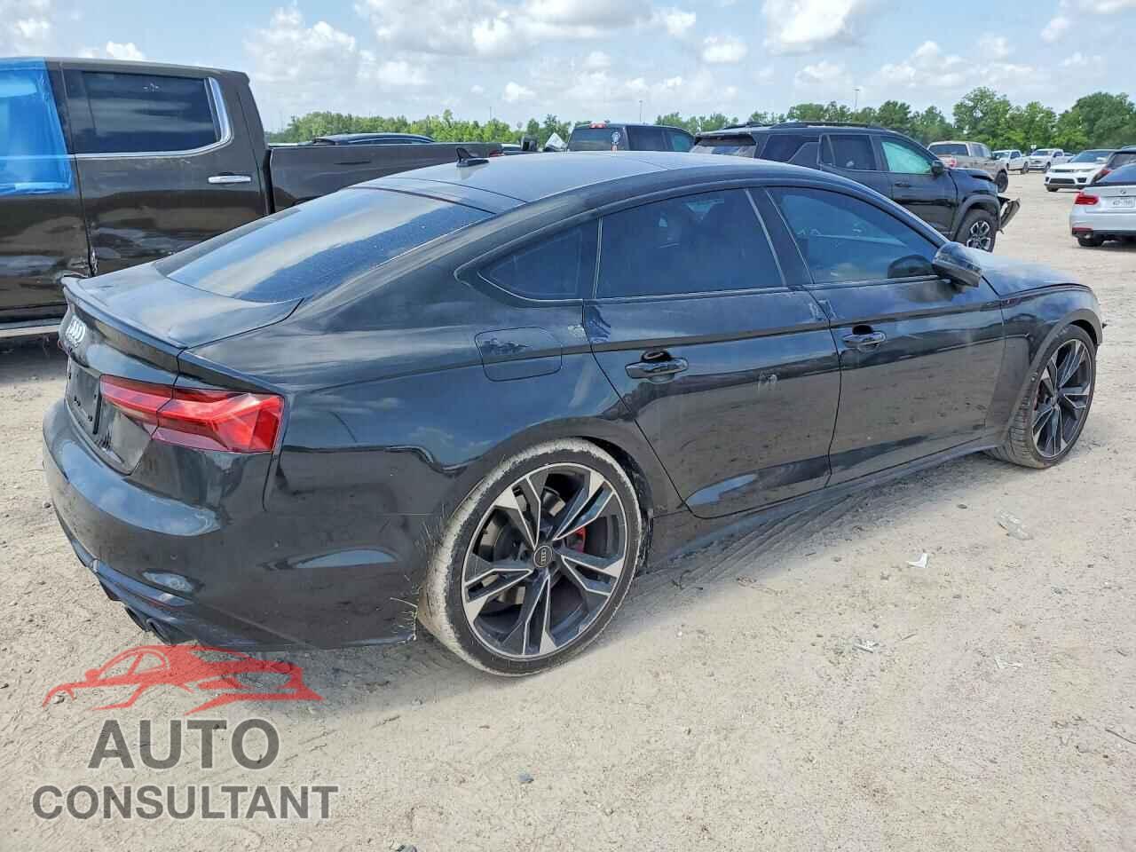 AUDI S5/RS5 2024 - WAUC4CF52RA070917