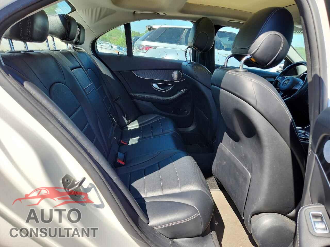 MERCEDES-BENZ C-CLASS 2016 - 55SWF4KB7GU178805